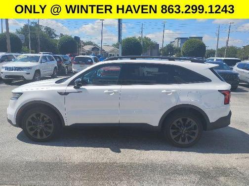Glacial White Pearl 2023 Kia Sorento EX
