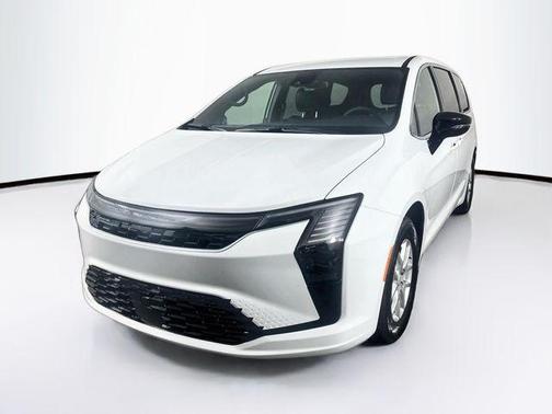 Bright White Clearcoat 2027 Chrysler Pacifica L
