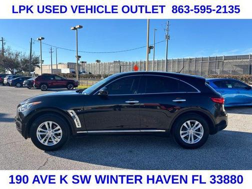 2017 INFINITI QX70 Base