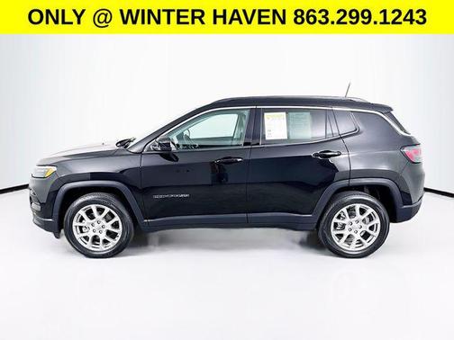 2022 Jeep Compass Latitude Lux