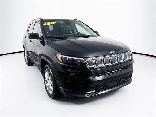 2022 Jeep Compass Latitude Lux