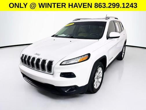 Bright White Clearcoat 2015 Jeep Cherokee Latitude