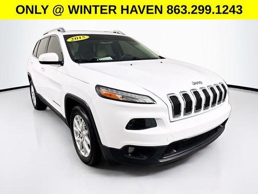 Bright White Clearcoat 2015 Jeep Cherokee Latitude