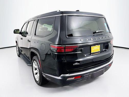 2022 Jeep Wagoneer Series II 4x2