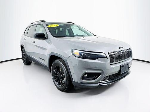 2023 Jeep Cherokee Altitude