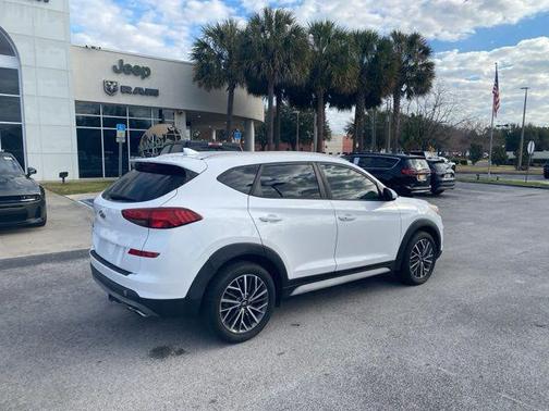 2019 Hyundai TUCSON SE