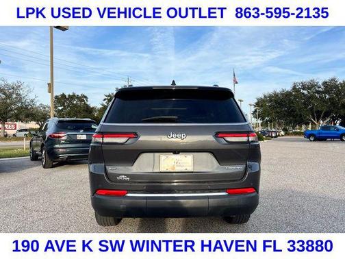 2022 Jeep Grand Cherokee L Laredo