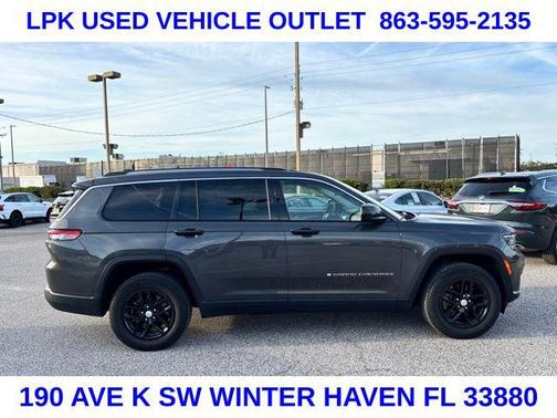 2022 Jeep Grand Cherokee L Laredo