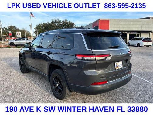 2022 Jeep Grand Cherokee L Laredo