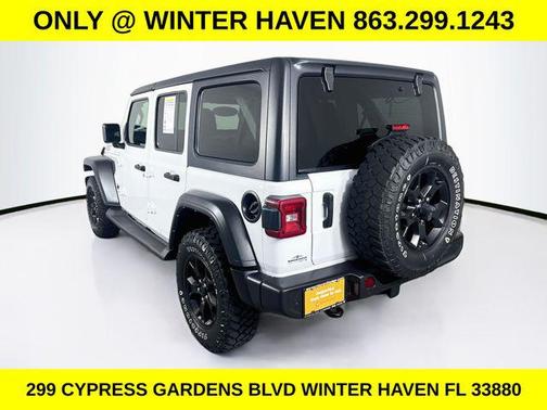 Bright White Clearcoat 2021 Jeep Wrangler Willys