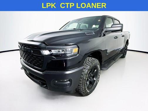 2025 RAM 1500 Warlock Crew Cab 4x4 5'7' Box