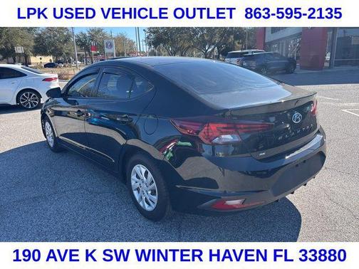 2020 Hyundai ELANTRA SE