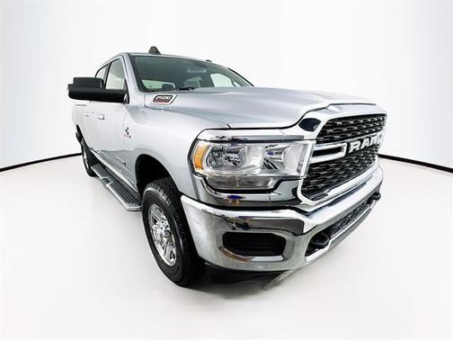 2022 RAM 2500 Big Horn Crew Cab 4x4 6'4' Box