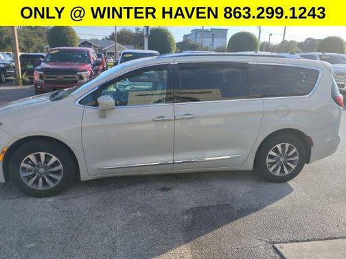 2020 Chrysler Pacifica Touring-L Plus