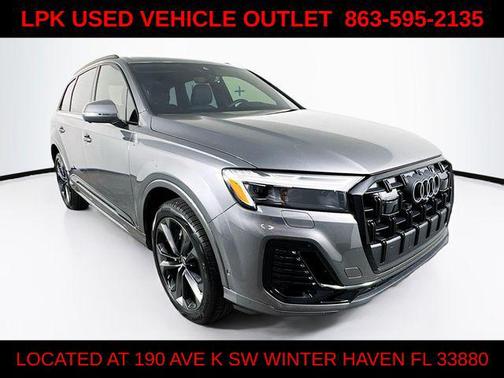 2025 Audi Q7 55 Premium Plus