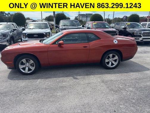 2022 Dodge Challenger SXT