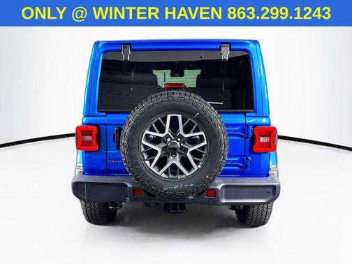 2025 Jeep Wrangler 4-Door Sahara 4x4