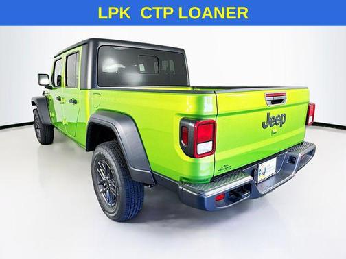 2025 Jeep Gladiator Sport S