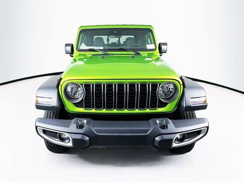 2025 Jeep Gladiator Sport S