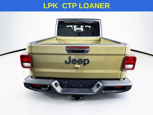 2025 Jeep Gladiator Sport S