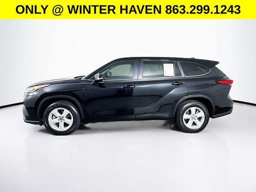Midnight Black Metallic 2023 Toyota Highlander L