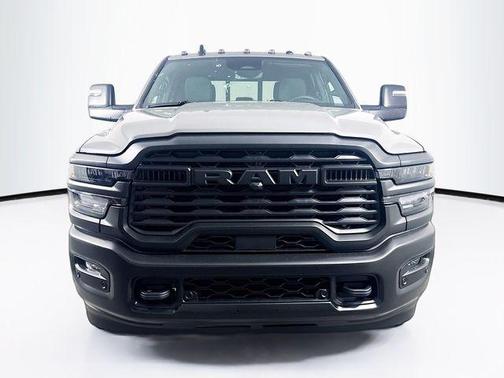 Ceramic Gray Clearcoat 2026 RAM 3500 Tradesman Crew Cab 4x4 8' Box