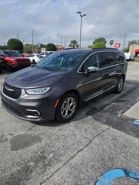 Granite 2023 Chrysler Pacifica Limited