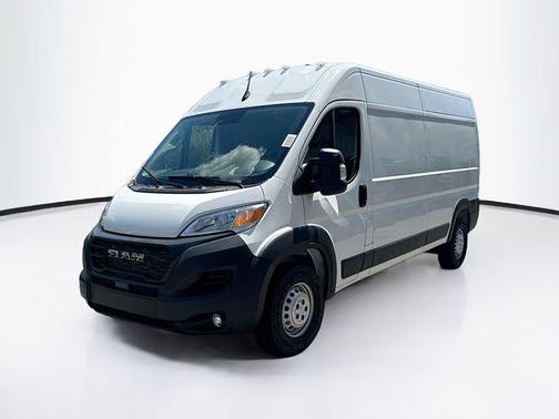 Bright White Clearcoat 2026 RAM ProMaster 2500 Tradesman