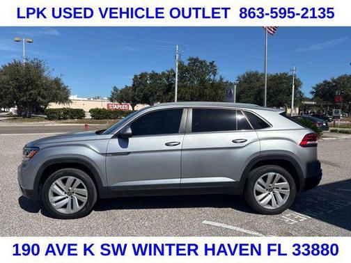 2020 Volkswagen Atlas Cross Sport 2.0T SE w/Technology