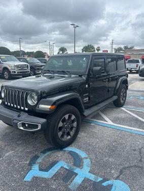 Black Clearcoat 2018 Jeep Wrangler Unlimited Sahara