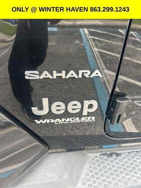 Black Clearcoat 2018 Jeep Wrangler Unlimited Sahara