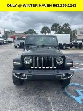 Black Clearcoat 2018 Jeep Wrangler Unlimited Sahara