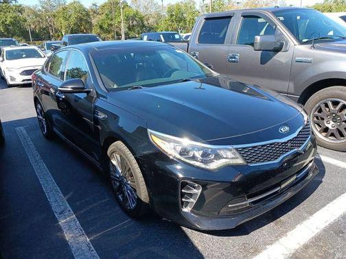 2017 Kia Optima SXL Turbo