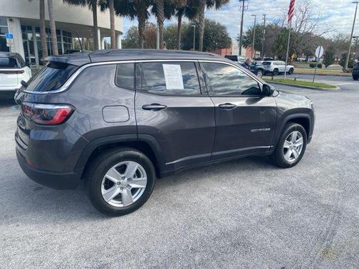2022 Jeep Compass Latitude