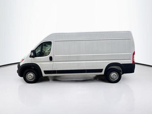 2025 RAM ProMaster 2500 Tradesman
