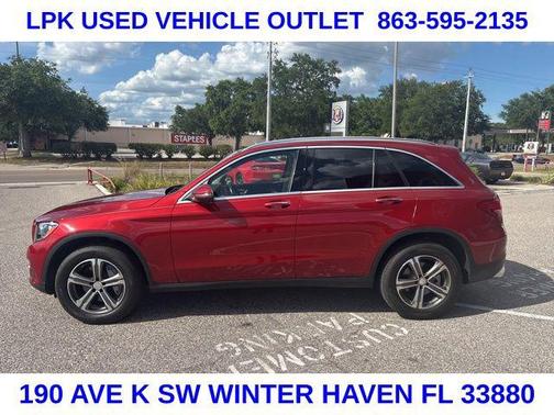 designo Cardinal Red Metallic 2016 Mercedes-Benz GLC 300 Base
