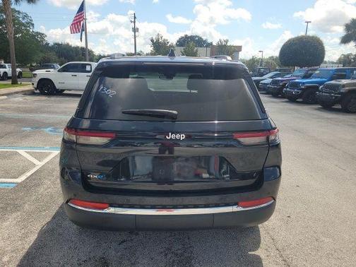 Midnight 2024 Jeep Grand Cherokee 4xe Base