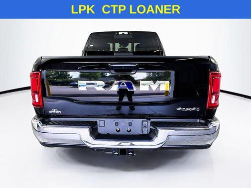 2025 RAM 2500 Tradesman Crew Cab 4x4 6'4' Box