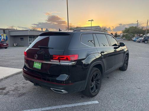 2023 Volkswagen Atlas 3.6L SE w/Technology