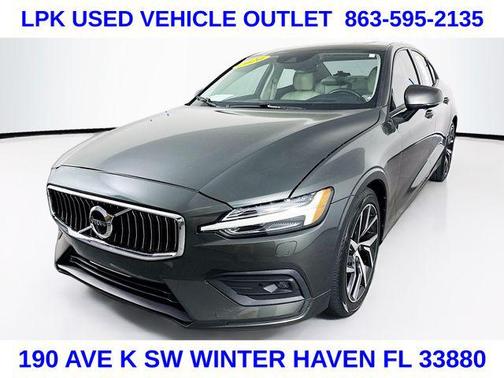 2020 Volvo S60 T5 Momentum