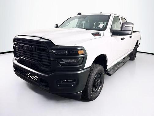 2026 RAM 2500 Tradesman Crew Cab 4x4 8' Box