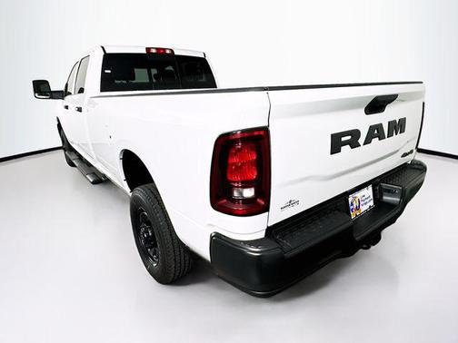 2026 RAM 2500 Tradesman Crew Cab 4x4 8' Box