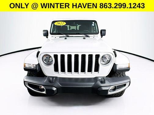 2022 Jeep Gladiator Overland