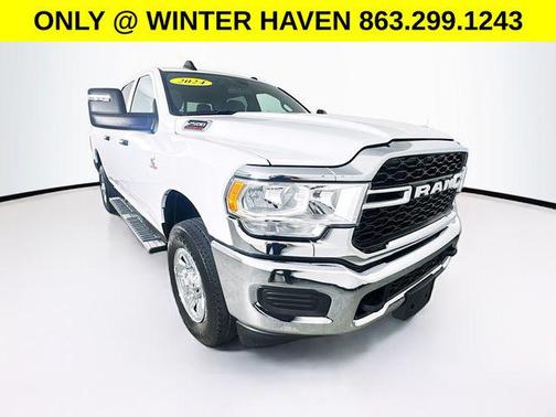Bright White Clearcoat 2024 RAM 2500 Tradesman Crew Cab 4x4 6'4' Box