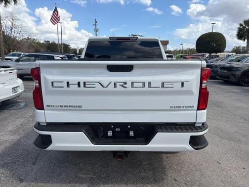2020 Chevrolet Silverado 1500 Custom