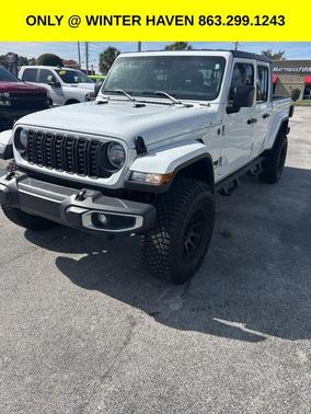 2024 Jeep Gladiator Sport S