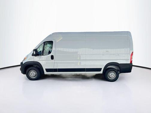 2025 RAM ProMaster 2500 Tradesman