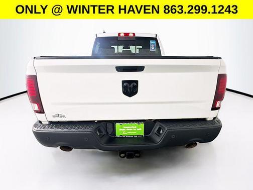 Bright White Clearcoat 2019 RAM 1500 SLT
