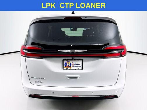 2026 Chrysler Pacifica L