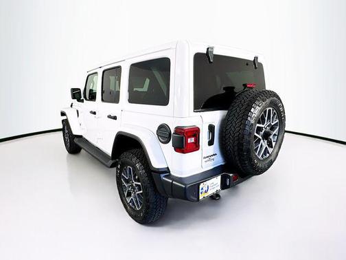 2025 Jeep Wrangler 4-Door Sahara 4x4